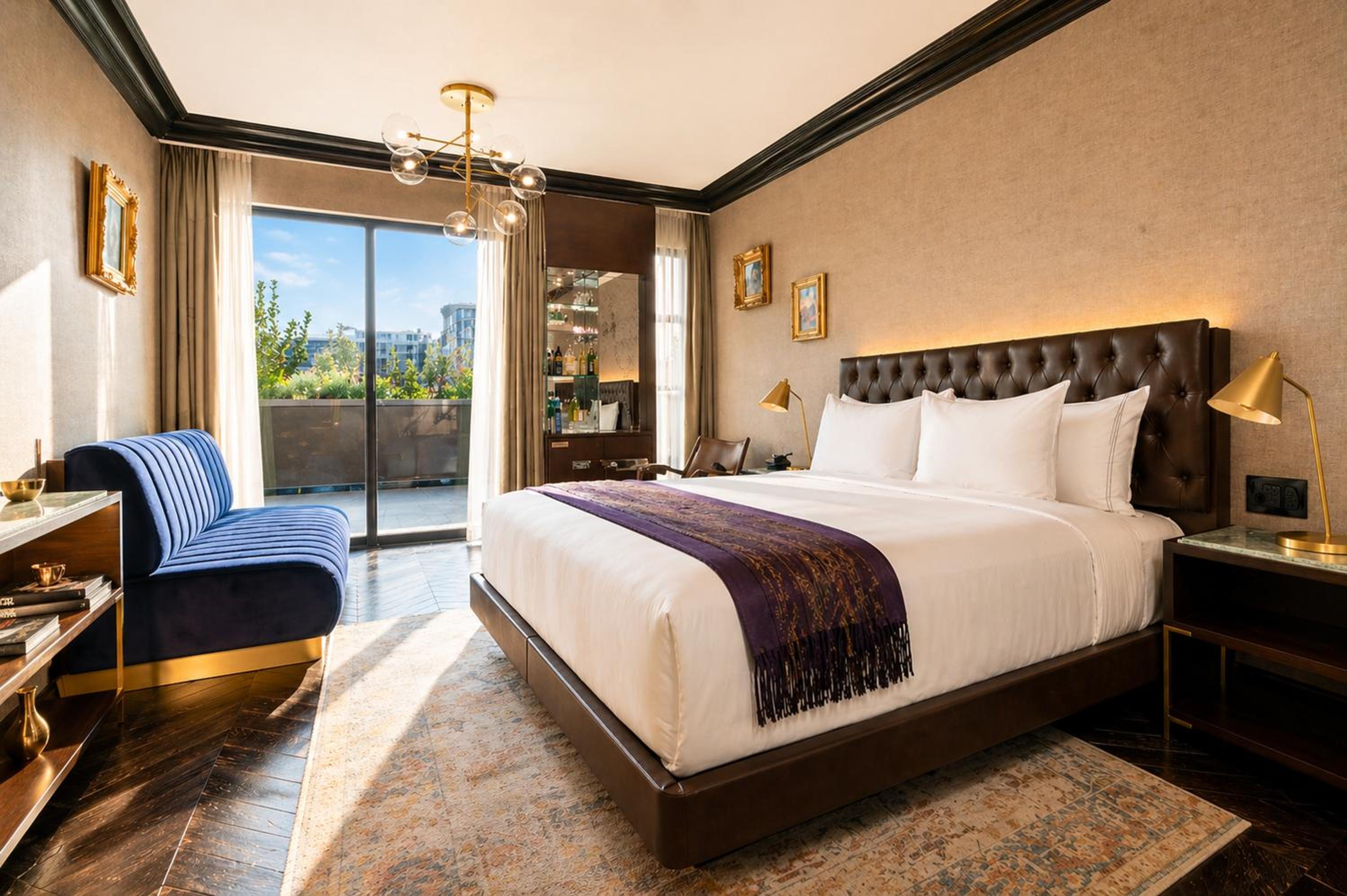 whisky hotel