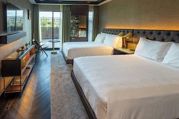 whisky hotel