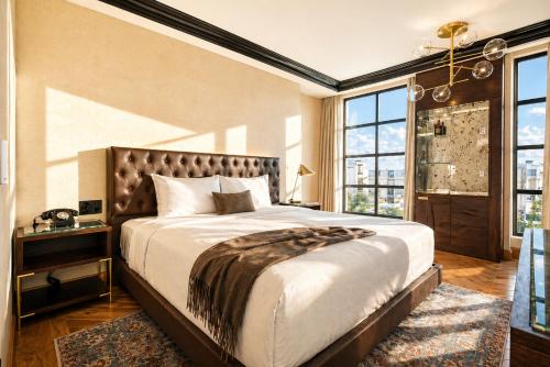 whisky hotel