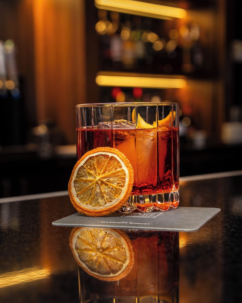 ac hotel by marriott ottawa dwtn