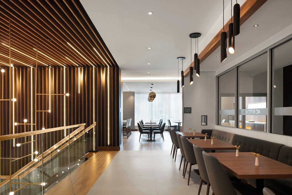 ac hotel by marriott ottawa dwtn