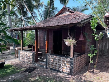 karmaliz casa del lake