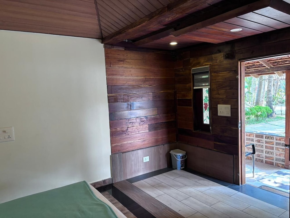 karmaliz casa del lake