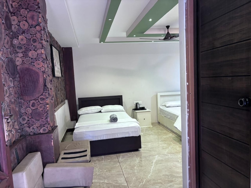 karmaliz casa del lake