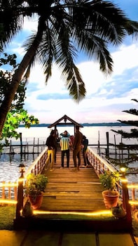 karmaliz casa del lake