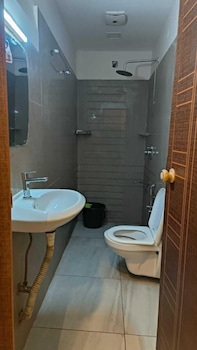 karmaliz casa del lake