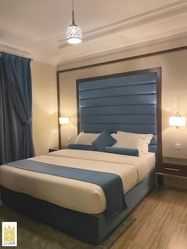 Al Qasr Hotel Suites 2 Al Diyafah,,2 star