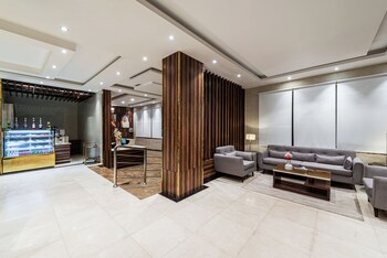 al qasr hotel suites ahad rufaida