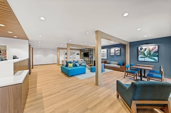 Everhome Suites Waco,4301 S Jack Kultgen Expy,3 star