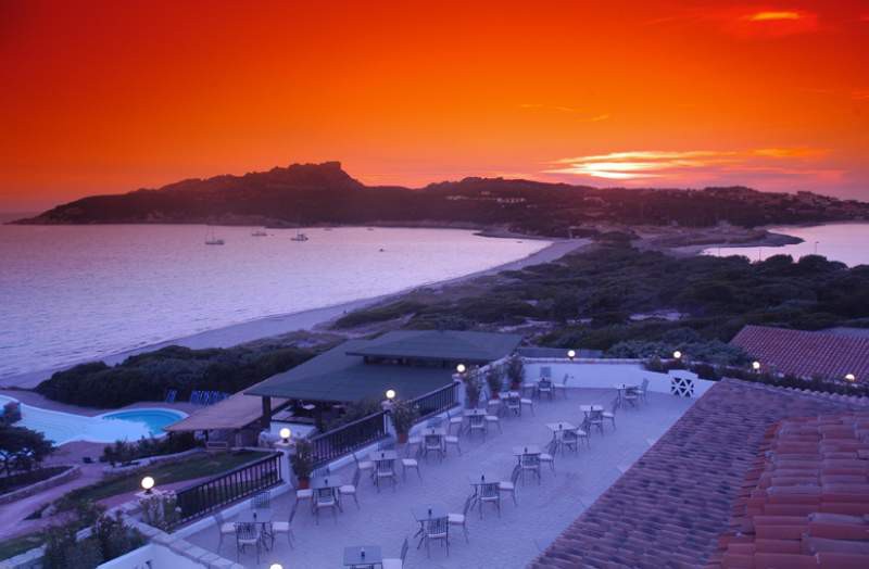 colonna grand hotel capo testa