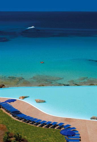 colonna grand hotel capo testa