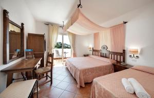 colonna grand hotel capo testa