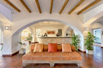 colonna grand hotel capo testa
