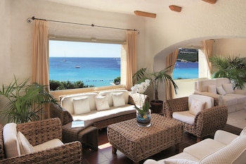 colonna grand hotel capo testa