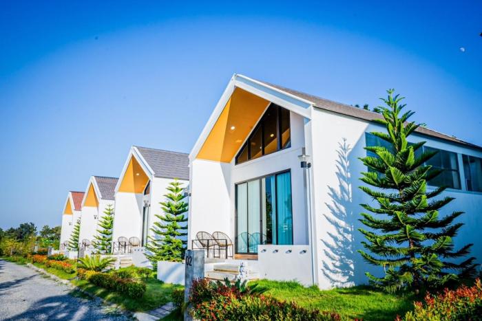 the estretto resort