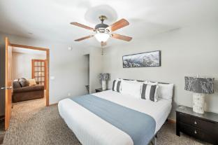 all seasons river inn