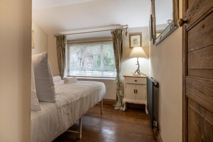 eilmers cottage lovely 4bd in malmesbury