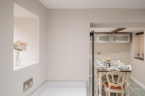 eilmers cottage lovely 4bd in malmesbury