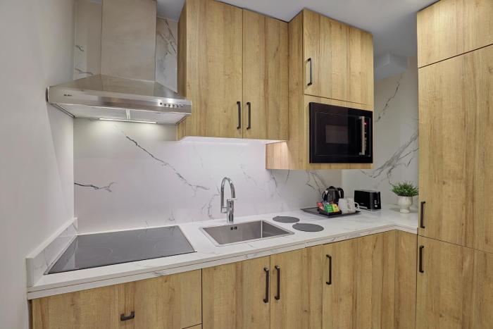makarem haram view suites madinah