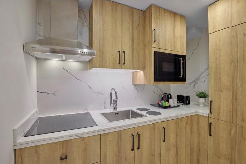 makarem haram view suites madinah