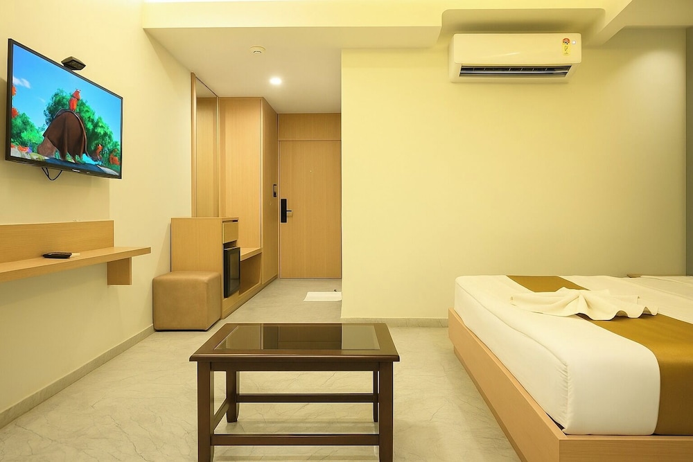 stayguru hotel kutch elegance