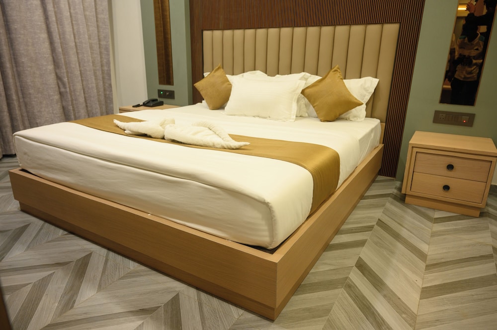 stayguru hotel kutch elegance