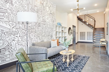 Cozy Frankford,,4 star