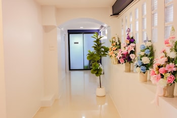 R2 Bed And Pool Kanchanaburi,,3 star