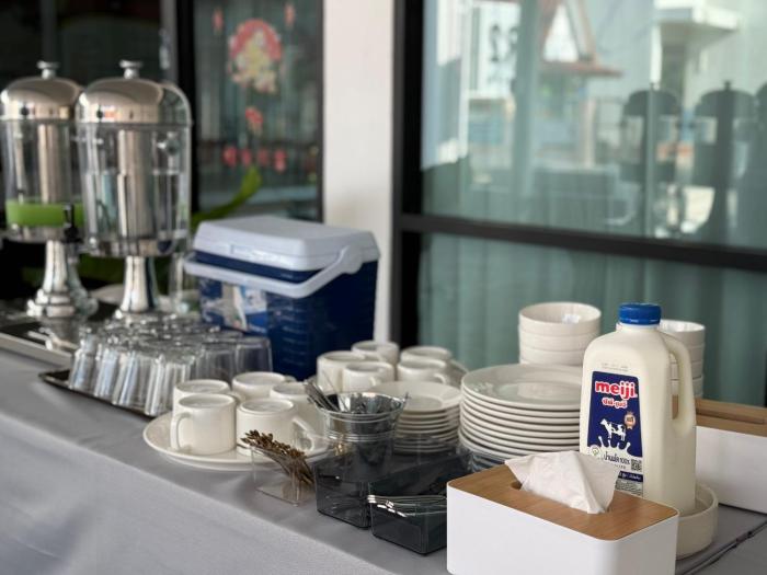 r2 bed and pool kanchanaburi