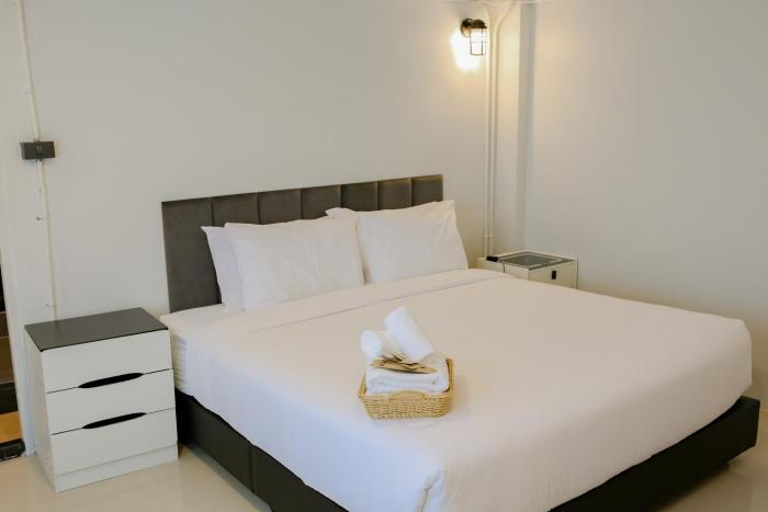 r2 bed and pool kanchanaburi