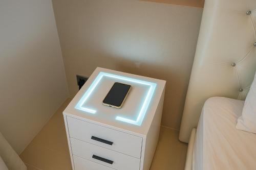 r2 bed and pool kanchanaburi