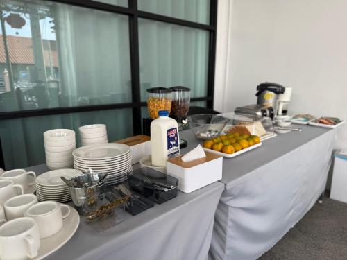 r2 bed and pool kanchanaburi