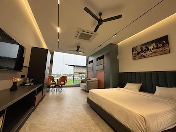 hotel city square