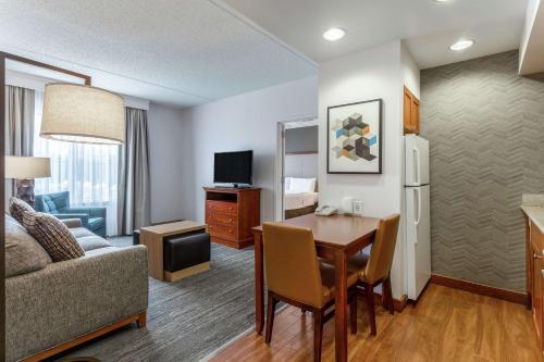 homewood suites by hilton albany
