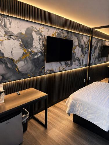 the vine hotel bronx