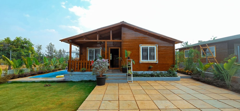 little swiss by the lake