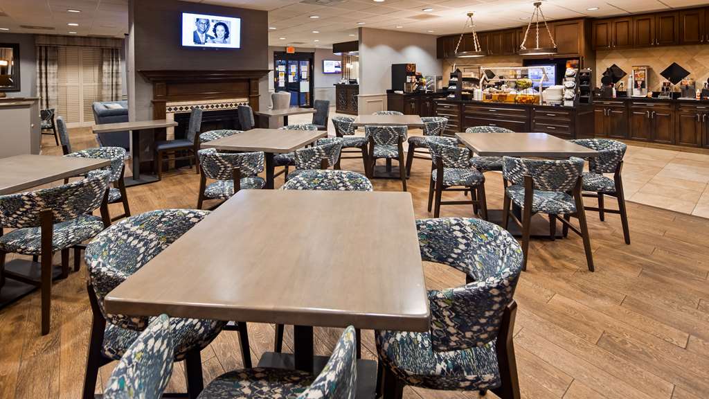 best western savannah historic district