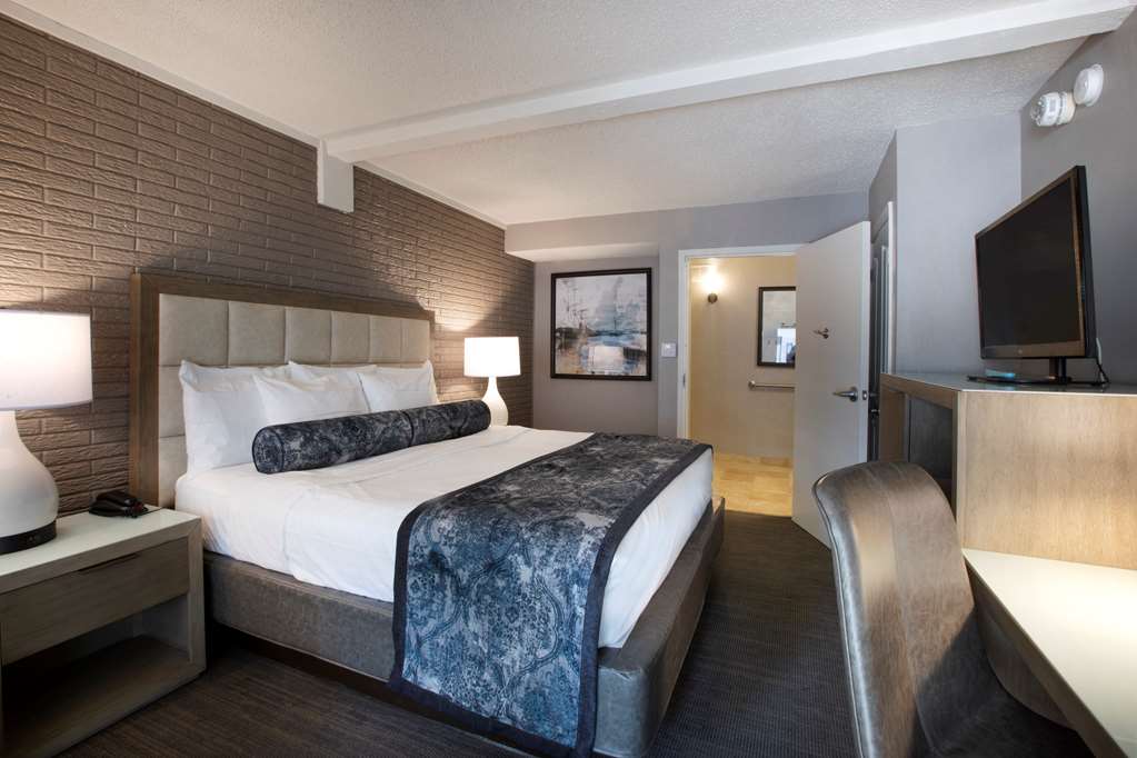 best western savannah historic district