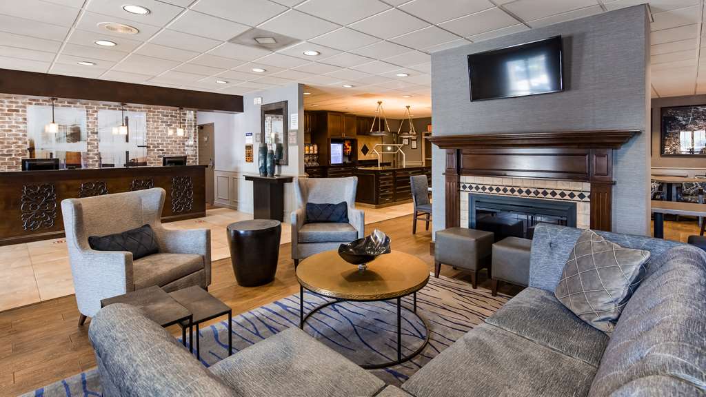 best western savannah historic district