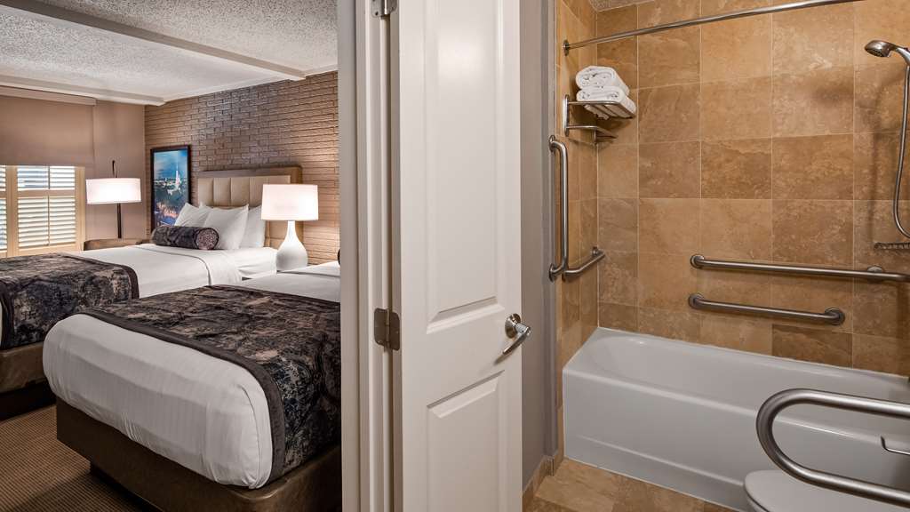 best western savannah historic district