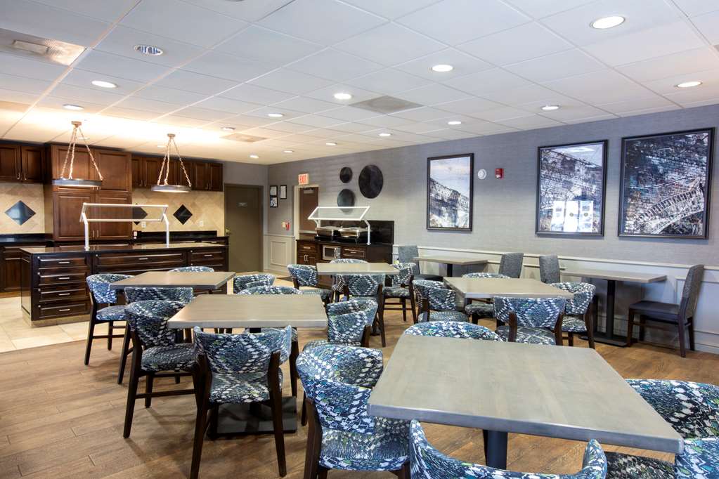 best western savannah historic district