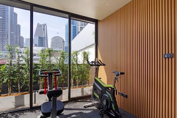 aquila hotel bangkok