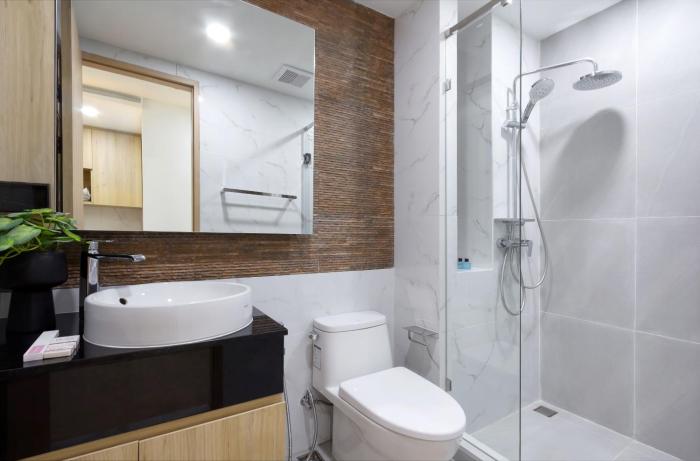 aquila hotel bangkok