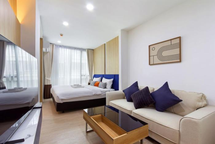 aquila hotel bangkok