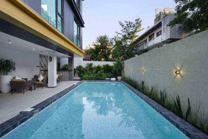 aquila hotel bangkok