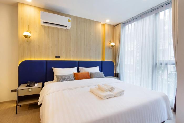 aquila hotel bangkok