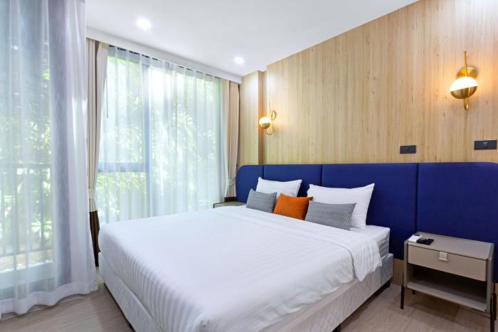 aquila hotel bangkok