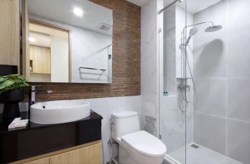 aquila hotel bangkok