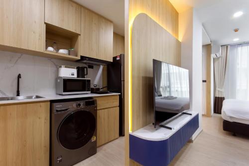 aquila hotel bangkok