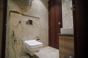 uno premium dalhousie